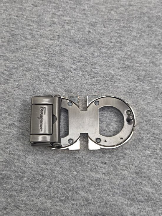 Salvatore Ferragamo Double Gancini Authentic Designer Belt Buckle Gold Italy main image 11